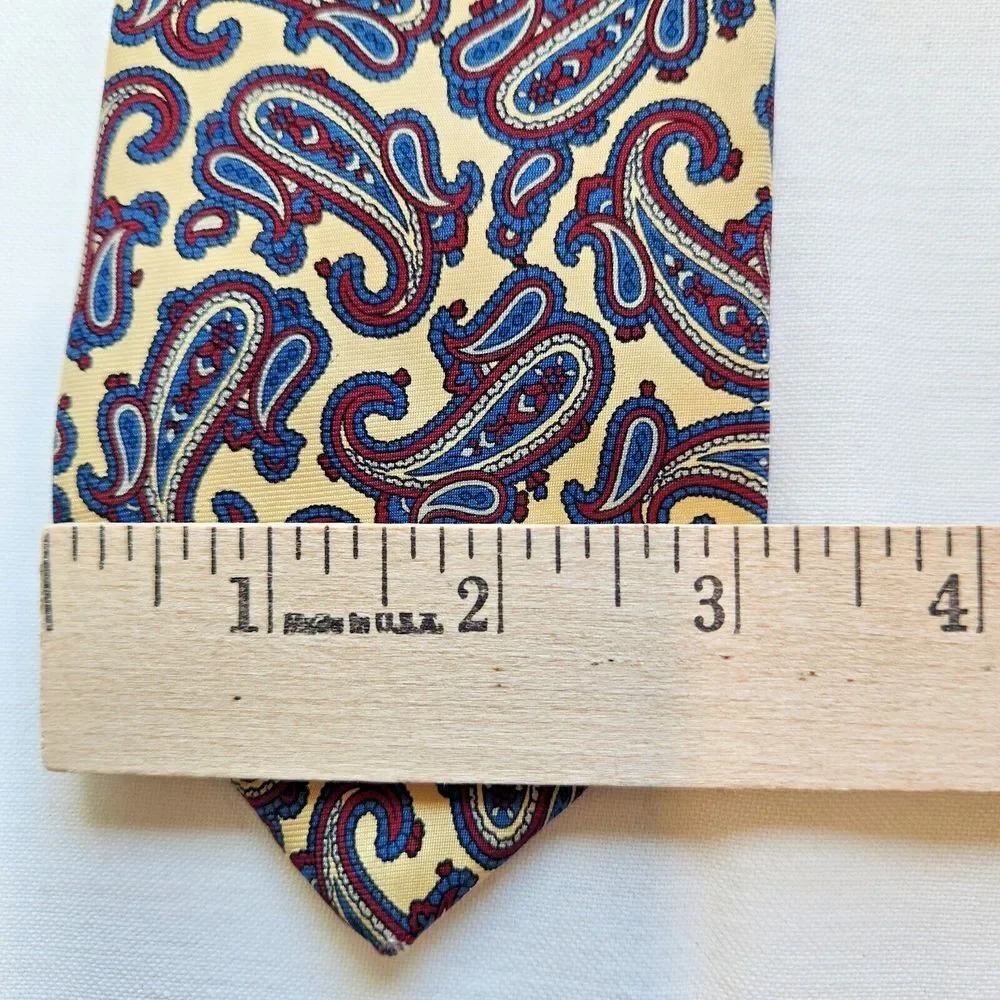 Trissardi Tie Yellow Red Blue Paisley Pattern 3 1/4